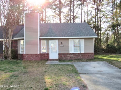 108 Glenside Ct, Midway Park, NC, 28544-1662 | Card Image