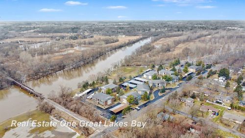 5921 W Michigan Ave, Saginaw, MI, 48638-5994 | Card Image