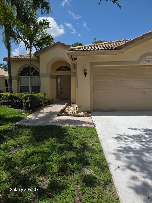 13176-13176 Nw 18th St, Pembroke Pines, FL, 33028-2500 | Card Image
