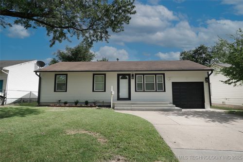6240 Latimer Pl, Tulsa, OK, 74115-6730 | Card Image