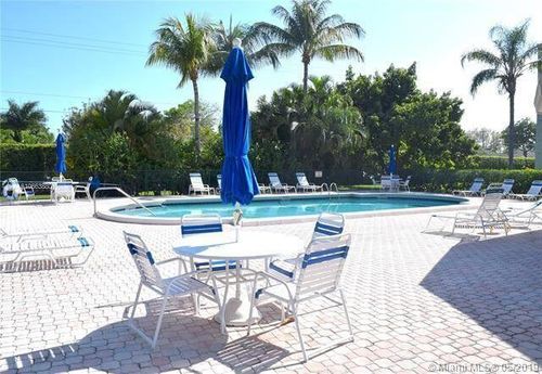 5-555 Banyan Tree Ln, Delray Beach, FL, 33483-5074 | Card Image