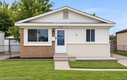20190 Vermander Ave, Clinton Twp, MI, 48035-4721 | Card Image