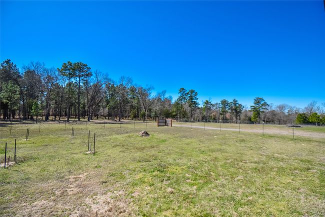 318 Palm Rd, House other with 3 bedrooms, 2 bathrooms and null parking in Big Sandy TX | Image 32