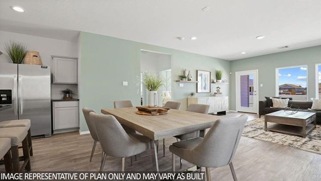 5442 Pinetree Crescent Ln, House other with 4 bedrooms, 3 bathrooms and 2 parking in Spring TX | Image 11