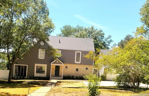 626 Terrell Rd, Terrell Hills, TX, 78209-6131 | Card Image