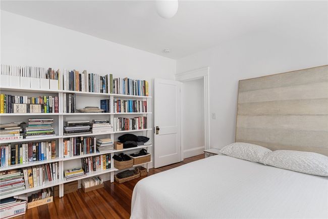 65 12 Th St, Home with 4 bedrooms, 2 bathrooms and 4 parking in Providence RI | Image 20