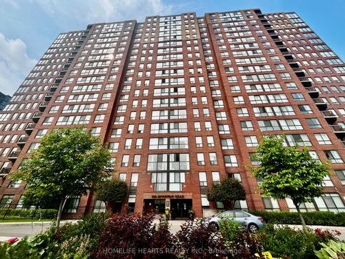 213-330 Mccowan Rd, Toronto, ON, M1J3N3 | Card Image