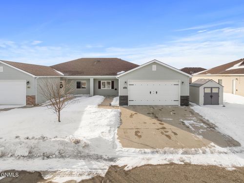 162 Noma Dr, Stanley, ND, 58784-8510 | Card Image