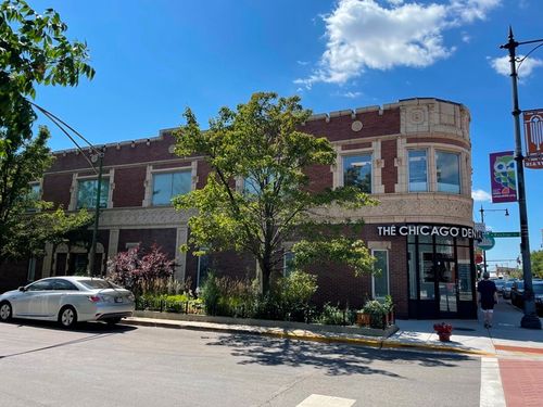 4409 W Lawrence Ave, Chicago, IL, 60630-2510 | Card Image