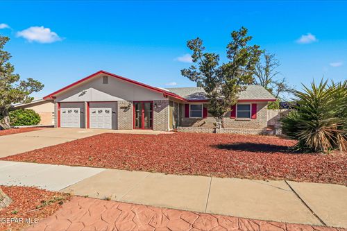 6841 La Cadena Dr, El Paso, TX, 79912-2828 | Card Image