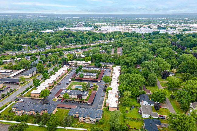 4164 E Saxony-49 | Image 30