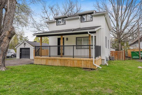 2545 Market St, Cumberland, ON, K4C1A4 | Card Image