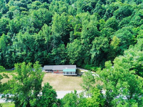 1556 E Ky 8, Vanceburg, KY, 41179-7768 | Card Image