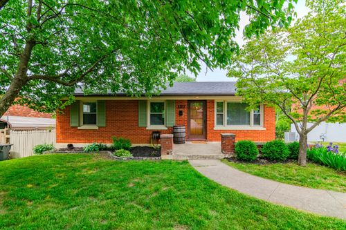 137 Newcastle St, Lexington, KY, 40504-1319 | Card Image