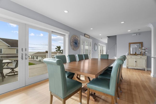 165 Captains Dr, House other with 2 bedrooms, 3 bathrooms and 5 parking in Westbrook CT | Image 23