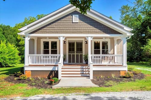 2159 Forksville Rd, La Crosse, VA, 23950-1630 | Card Image