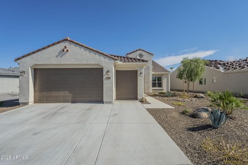 5640 W Bullhead Rd, Eloy, AZ, 85131-3181 | Card Image
