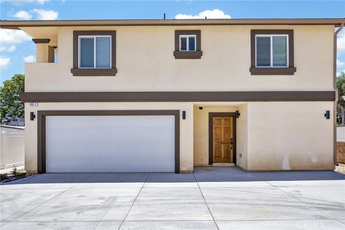 2-593 E 12th St, Beaumont, CA, 92223 | Card Image