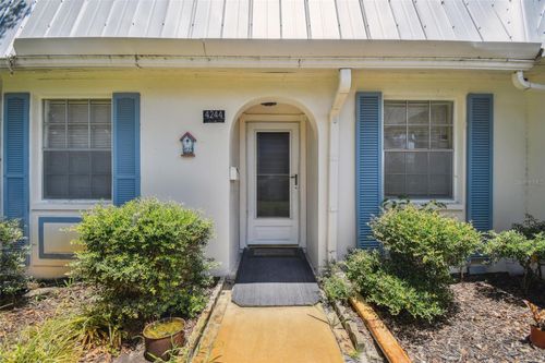 4244-4244 Tamargo Dr, NEW PORT RICHEY, FL, 34652-5617 | Card Image