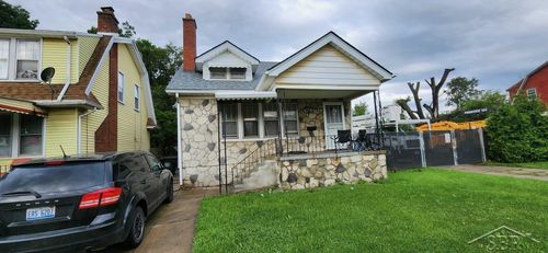 13615 Ohio St, Detroit, MI, 48238-2495 | Card Image