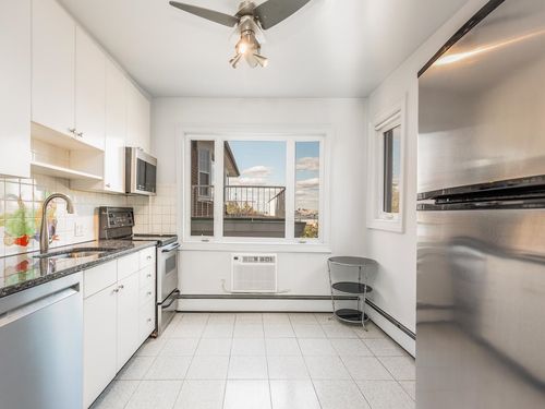 b-7501 Boulevard E, North Bergen, NJ, 07047-5917 | Card Image