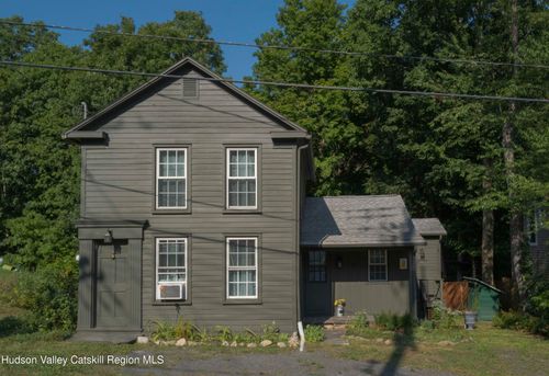 10 Country Pointe Ln, Hudson, NY, 12534-3393 | Card Image