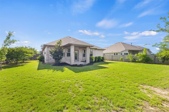110 N Sage Holw, House other with 3 bedrooms, 2 bathrooms and 5 parking in Dripping Springs TX | Image 39