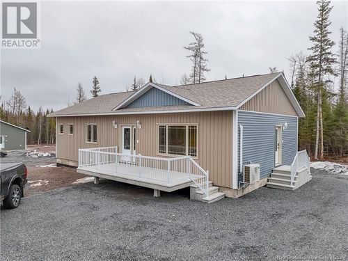 33 Privacy Lane, Nasonworth, NB, E3B1H4 | Card Image