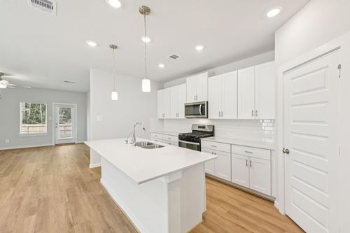 17779 Mill Manor Dr, Montgomery, TX, 77316-3430 | Card Image