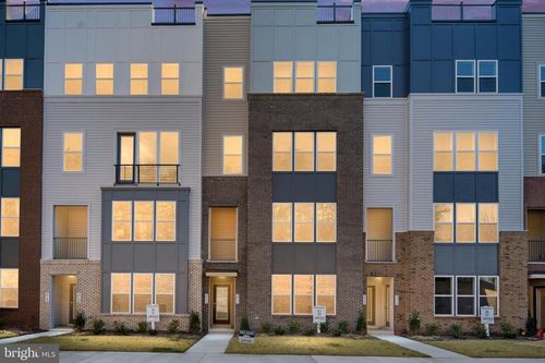 2536 Neabsco Common Pl, WOODBRIDGE, VA, 22191-4154 | Card Image