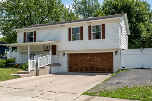 8155 E 34th St, Indianapolis, IN, 46226-6403 | Card Image