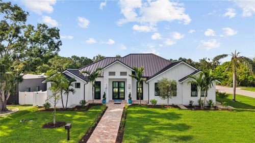 1915 Tulip Dr, SARASOTA, FL, 34239-6021 | Card Image