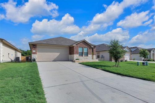 625 Taggart Trl, Jarrell, TX, 76537-0727 | Card Image
