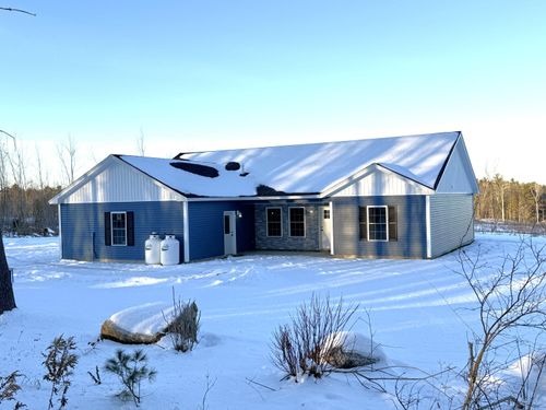 3 Elmwood Drive, Windsor, ME, 04363 | Card Image