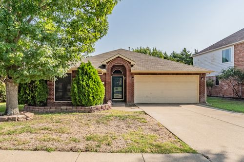 1501 Cross Courts Dr, Garland, TX, 75040-7537 | Card Image