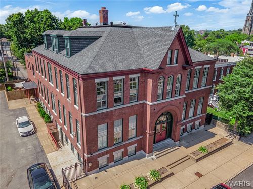 apt-6-2216 Sidney St, Saint Louis, MO, 63104-2858 | Card Image