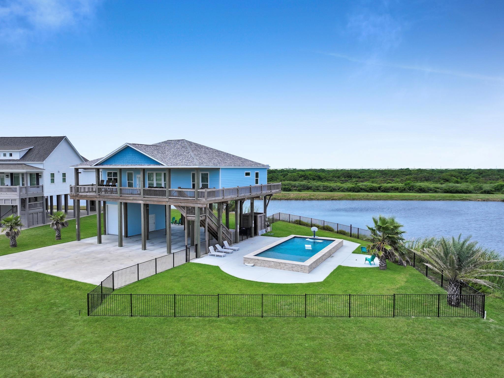 Residential in Port Bolivar 5