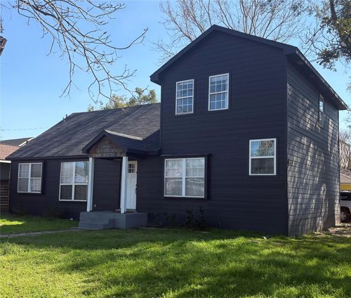 302 Moody St, Houston, TX, 77009-2744 | Card Image