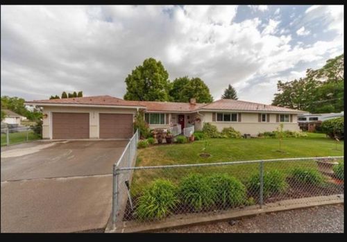 7918 E Glass Ave, Spokane Valley, WA, 99212-1932 | Card Image