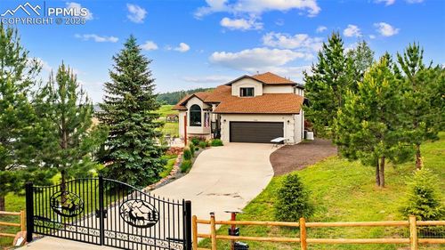 3555 Range View Rd, Monument, CO, 80132-8273 | Card Image