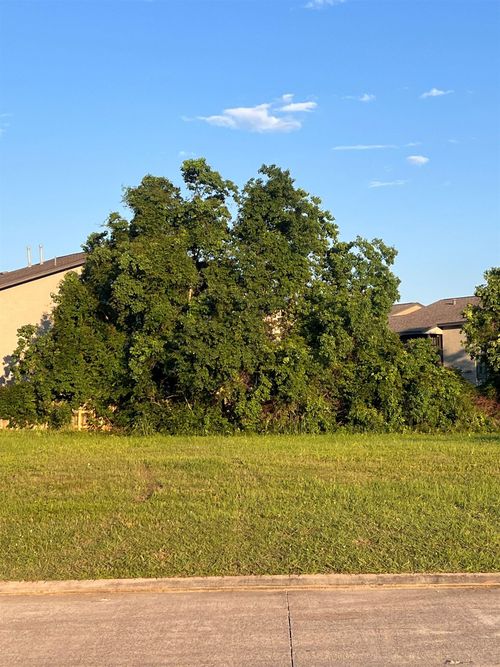 4320 Emerlyn Ln, Port Arthur, TX, 77642-1368 | Card Image