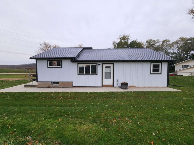 27998 Us Hwy 14 E, Home with 3 bedrooms, 1 bathrooms and null parking in RICHLAND CENTER WI | Image 8