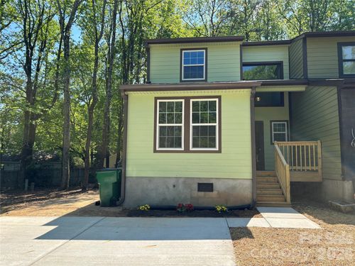 6211 Spanish Oak Rd, Charlotte, NC, 28227-0944 | Card Image