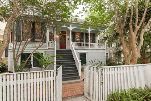 2419 Avenue L, Galveston, TX, 77550-4524 | Card Image