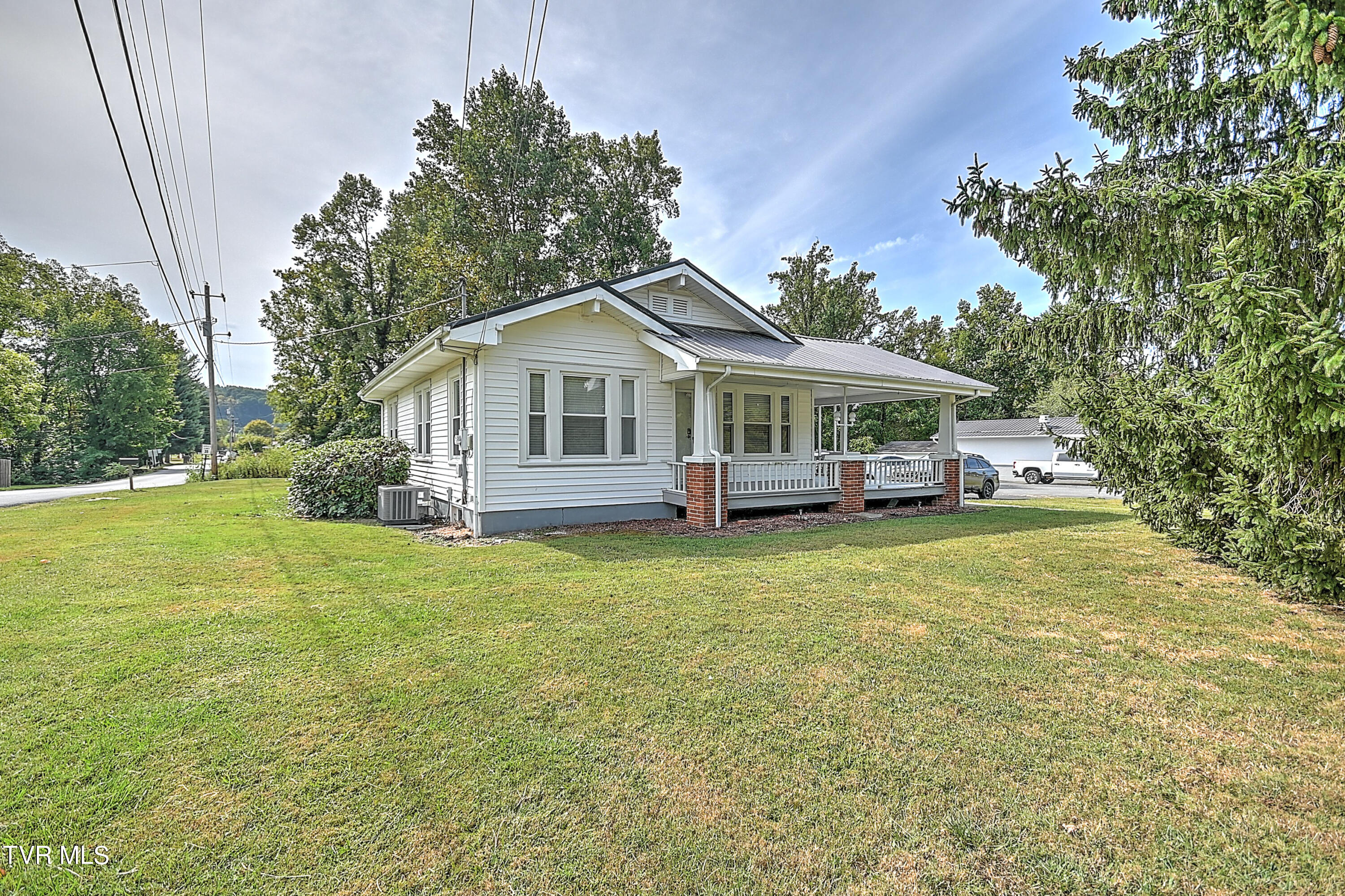 Highway 91 , Elizabethton, TN 37643