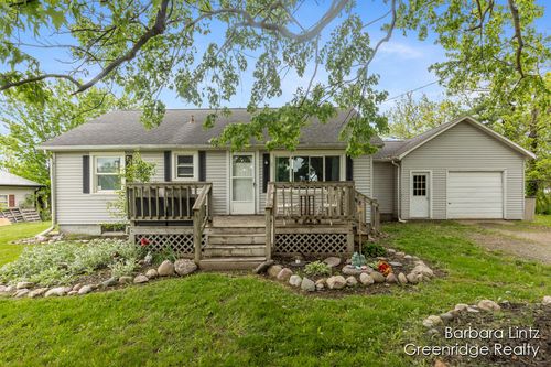 3650 Jordan Lake St, Lake Odessa, MI, 48849-9421 | Card Image
