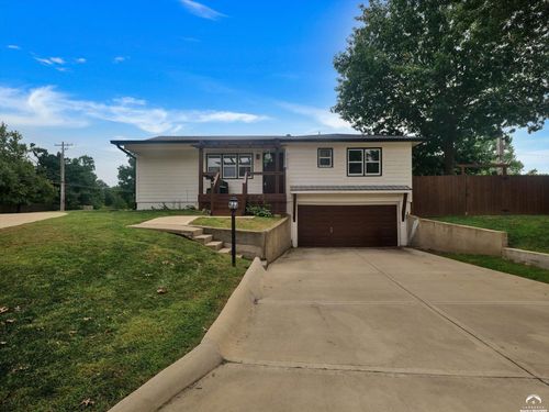 7002 Nieman Rd, Shawnee, KS, 66203-4058 | Card Image