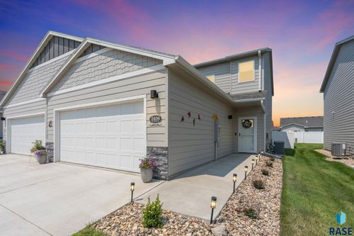2406 E Cama Pl Place, Sioux Falls, SD, 57108 | Card Image