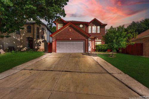 11319 Enclave Cir, San Antonio, TX, 78213-4936 | Card Image