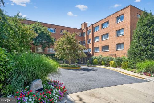 201-3900 Tunlaw Rd Nw, WASHINGTON, DC, 20007-4803 | Card Image